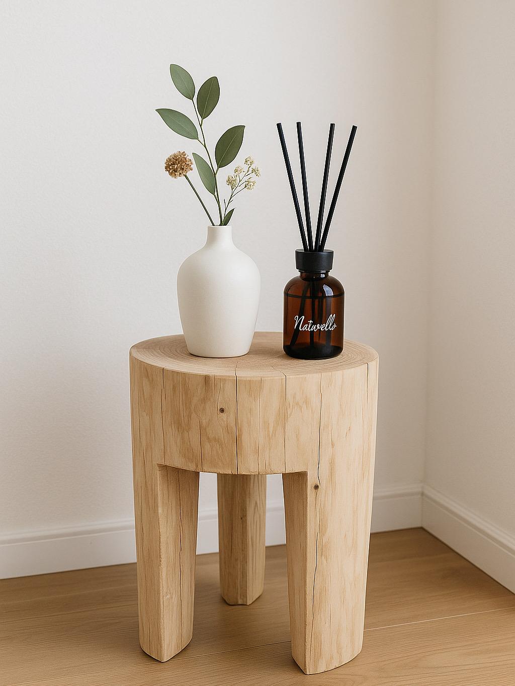 ヒノキ香る天然無垢丸太スツール｜森を歩くようにリラックスできる！ 椅子 チェア 丸太 切り株 木製 腰掛け 花台 | 2枚目