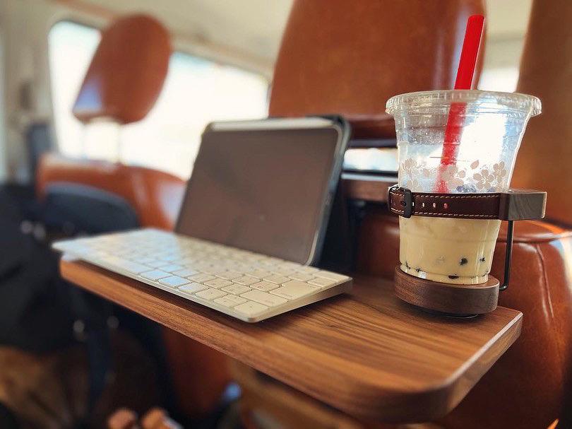 【ウォールナット】後部座席用の車載デスク｜移動できる書斎 | 14枚目