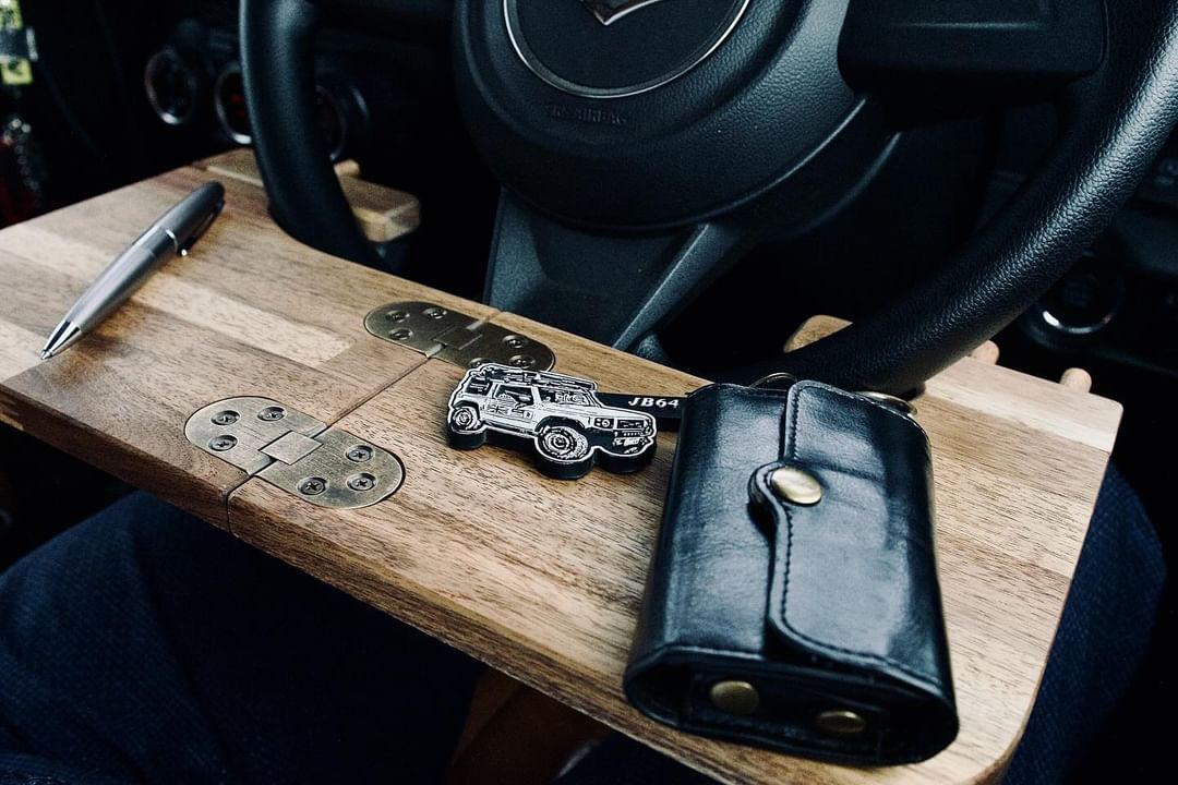 【アカシア】折りたためる車載デスク 車中泊 テーブル 車 ワークデスク カー用品 旅行 食事 車中飯 | 9枚目